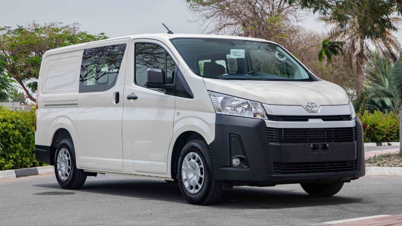 2026 Toyota Hiace, biela, 0 km, dovoz SAE — foto 1