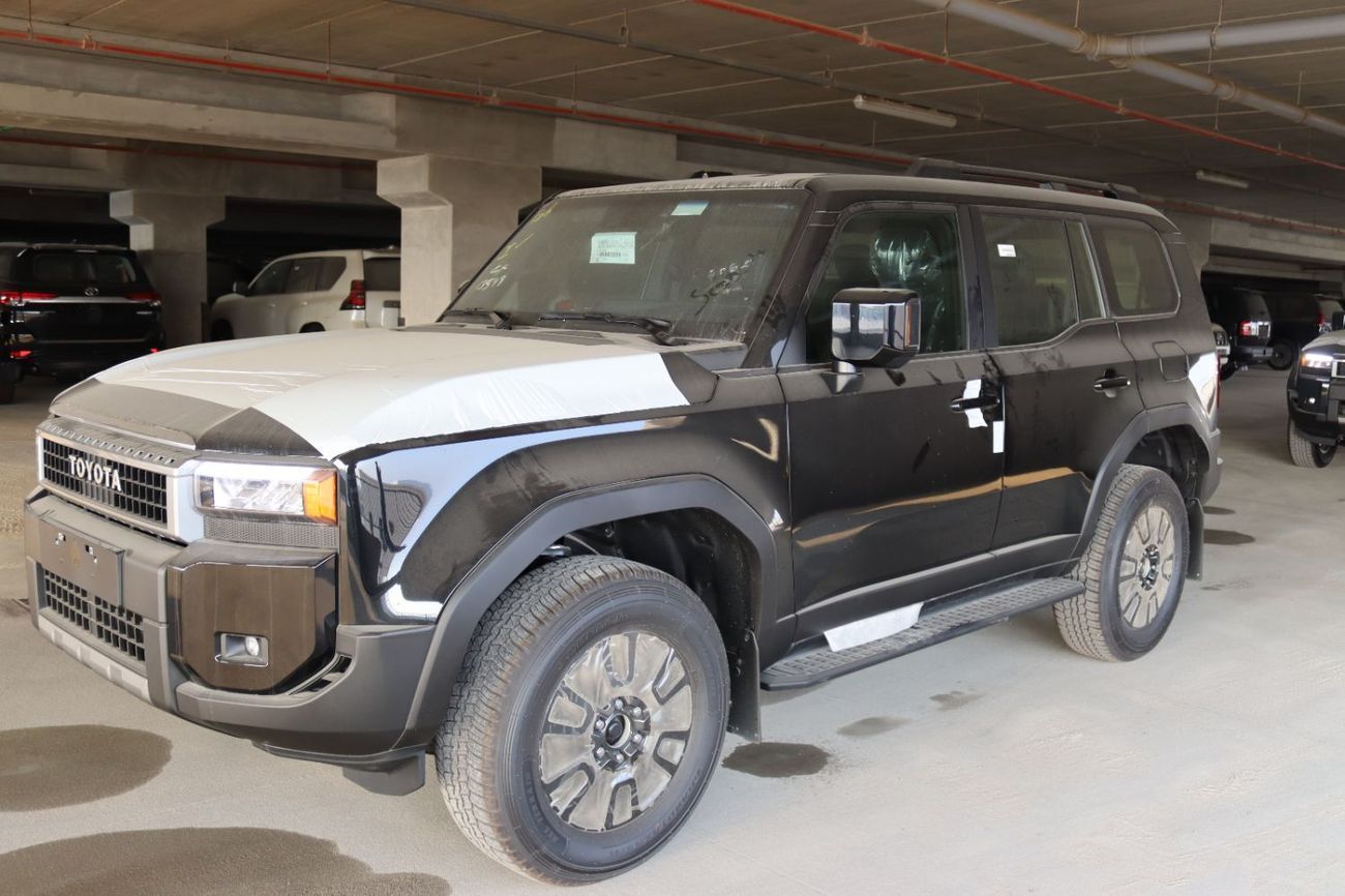 2026 Toyota Prado VXR, černá, 0 km, dovoz SAE — foto 1