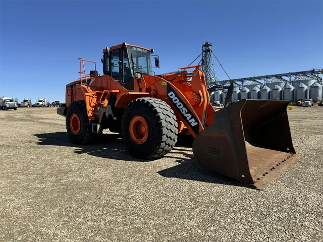 2017 Doosan DL550-5, 1 mth, dovoz Kanada — foto 3 z 16