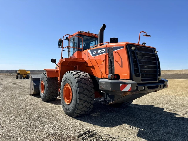 2017 Doosan DL550-5, 1 mth, dovoz Kanada — foto 8 z 16