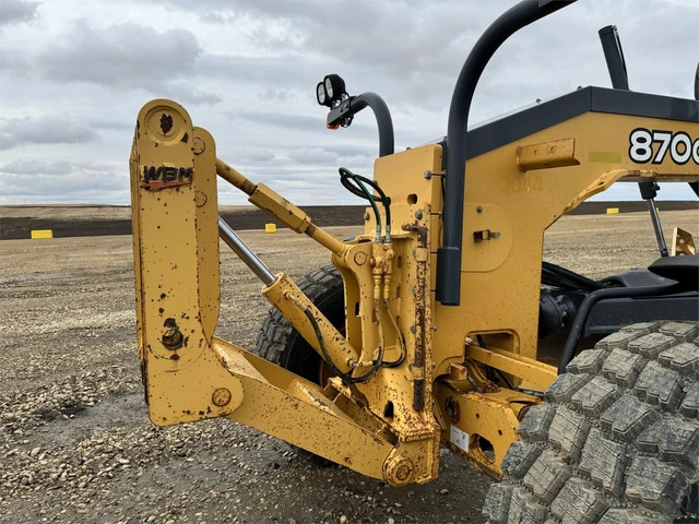 2011 John Deere, 1 mth, dovoz Kanada — foto 12 z 16