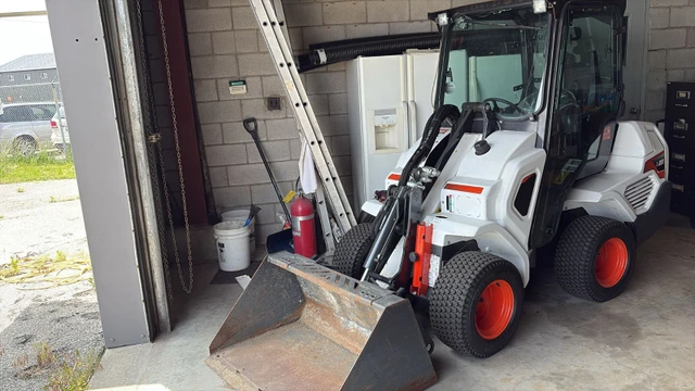 2021 Bobcat MINI, 420 mth, dovoz Kanada — foto 1 | AMECAR 2021 Bobcat MINI, 420 mth, dovoz Kanada — foto 1