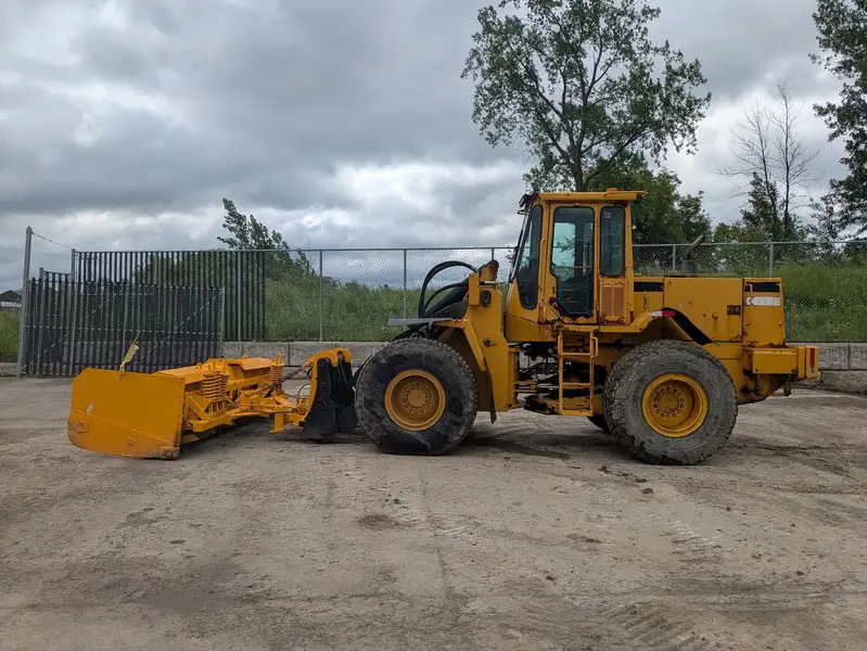 1993 Deere 544G, dovoz Kanada — foto 2 z 12