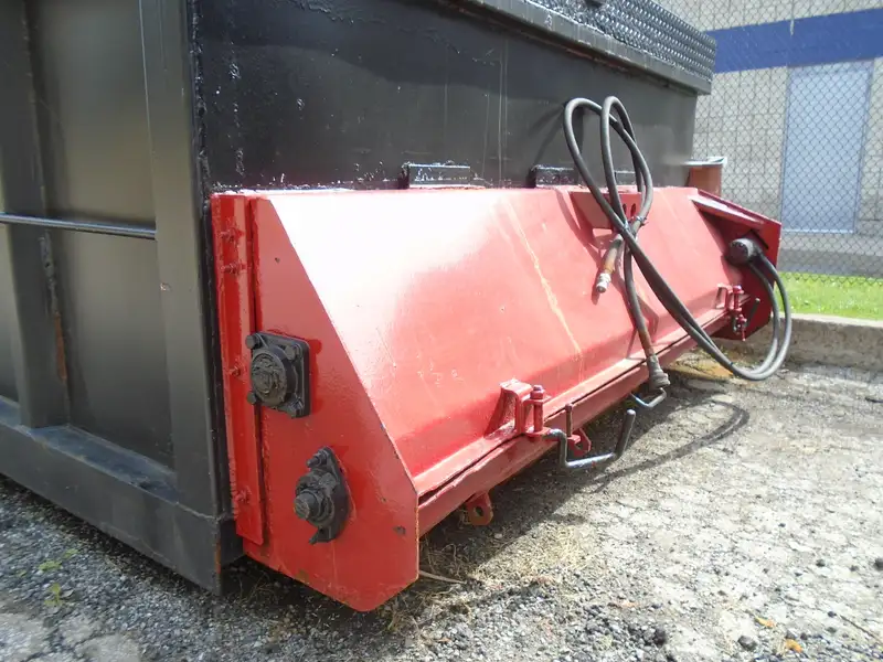 2009 Swenson TAILGATE-AUGER-BLACK Tailgate Auger, čierna, dovoz Kanada — foto 6 z 10