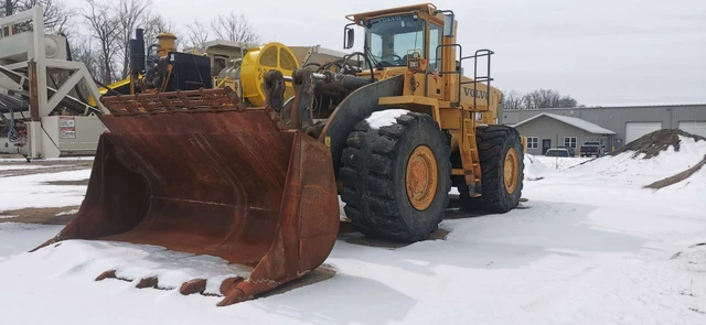 2005 Volvo L330E, 1 mth, dovoz Kanada — foto 1 | AMECAR 2005 Volvo L330E, 1 mth, dovoz Kanada — foto 1