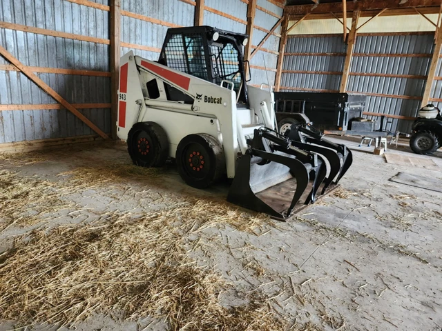 Bobcat FOR, dovoz Kanada — foto 2 z 3