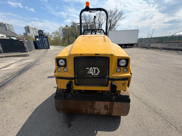 2023 Caterpillar CC2.7GC, 1 mth, dovoz Kanada — foto 5 z 5