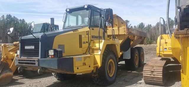 2014 Komatsu HM300-2, 1 mth, dovoz Kanada — foto 1 | AMECAR 2014 Komatsu HM300-2, 1 mth, dovoz Kanada — foto 1