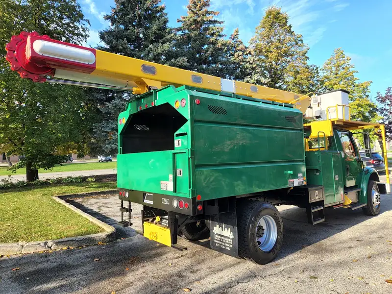 2018 Freightliner M2-FORESTRY-LOGGING-GREEN M2 Forestry Logging, zelená, 91 075 mth, dovoz Kanada — foto 4 z 12