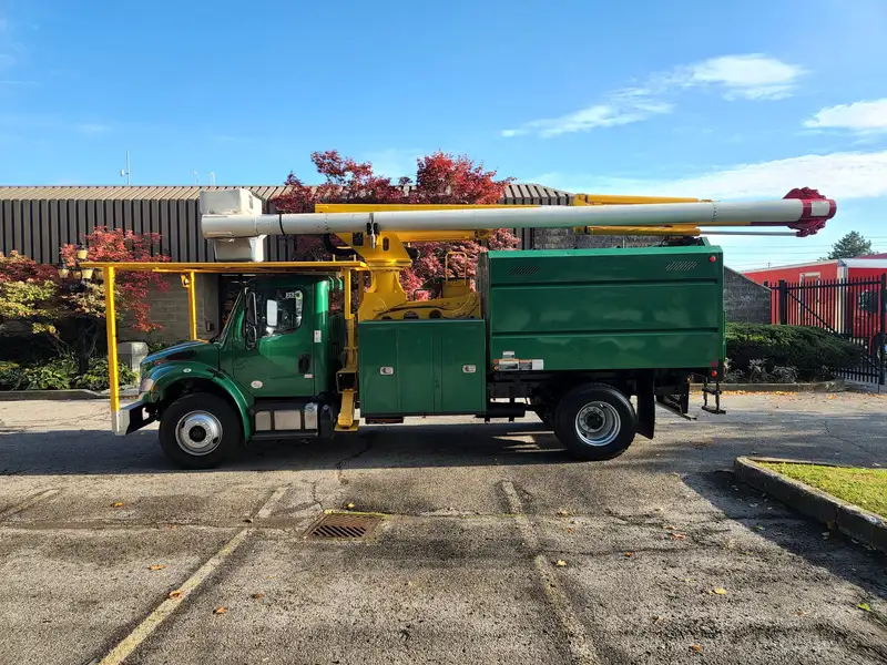 2018 Freightliner M2-FORESTRY-LOGGING-GREEN M2 Forestry Logging, zelená, 91 075 mth, dovoz Kanada — foto 6 z 12