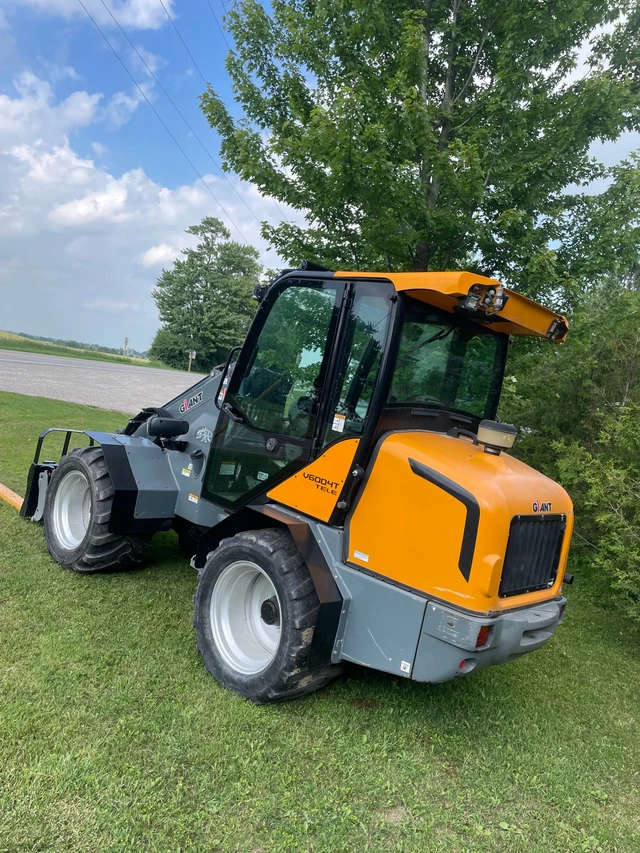 2017 Kubota GIANT, dovoz Kanada — foto 3 z 5