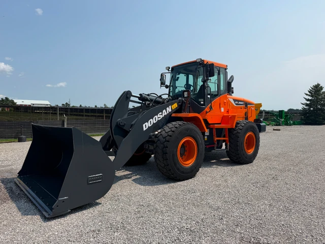 2020 Doosan DL250-5, dovoz Kanada — foto 2 z 5