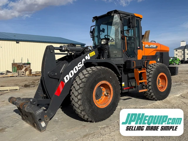 2022 Doosan DL250-7, dovoz Kanada — foto 1