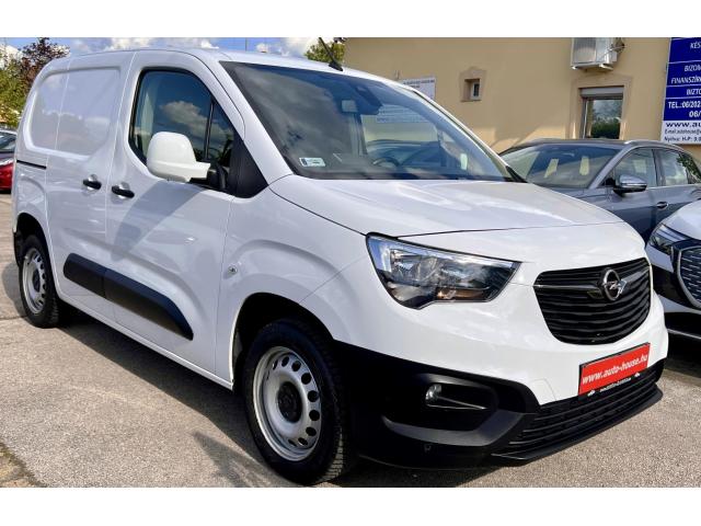 2020 Opel, 122 000 km, Maďarsko — foto 1