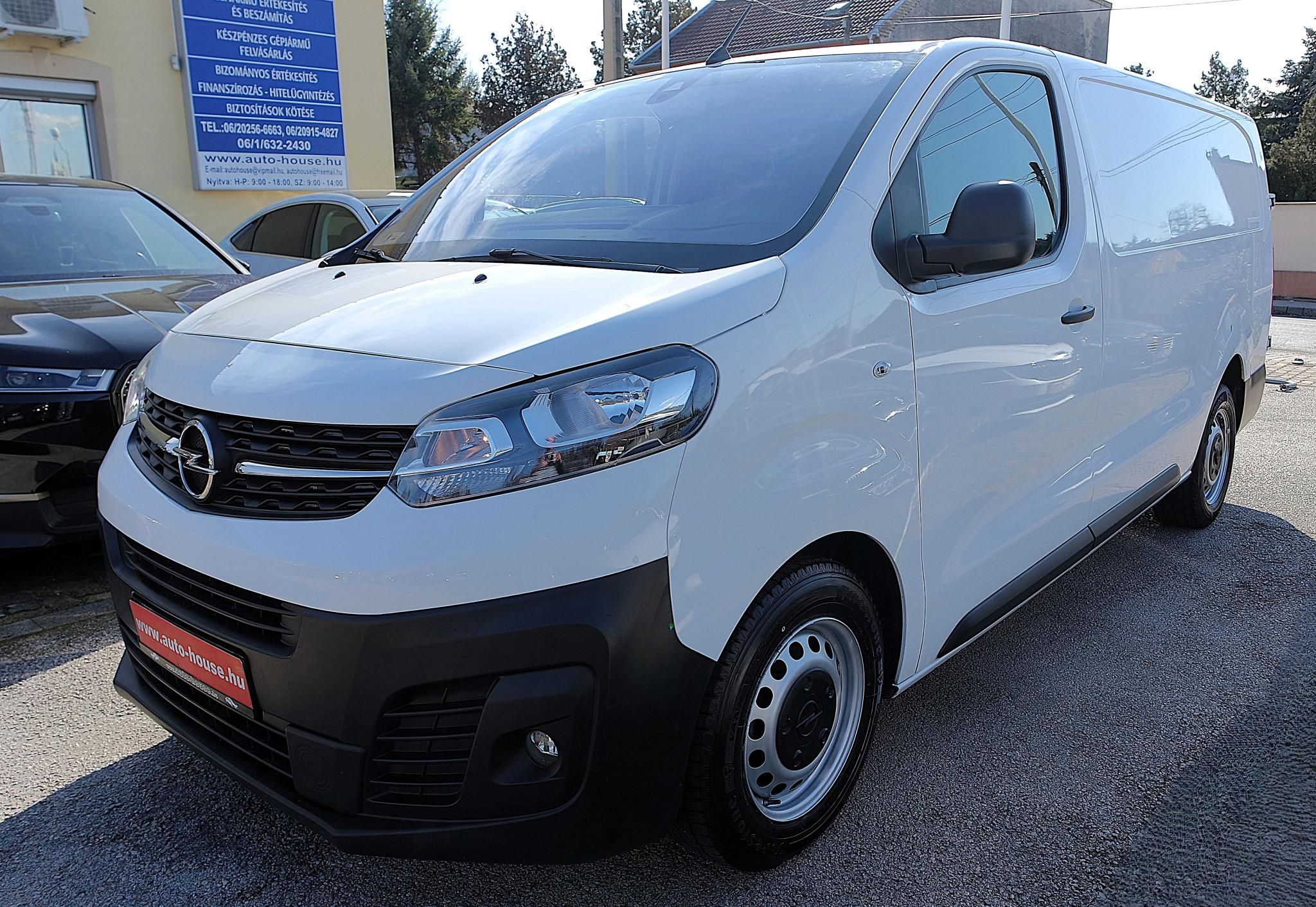 2020 Opel, 142 000 km, Maďarsko — foto 1