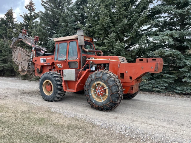 John Deere DITCH, dovoz Kanada — foto 3 z 5