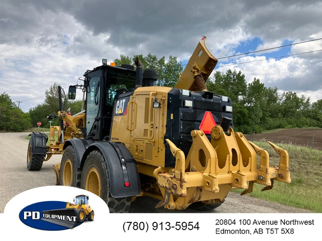 2017 Caterpillar 160M3, 1 mth, dovoz Kanada — foto 3 z 5