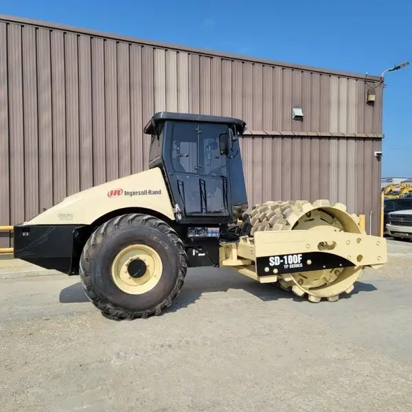 2005 Ingersoll Rand SD100F, dovoz Kanada — foto 7 z 12