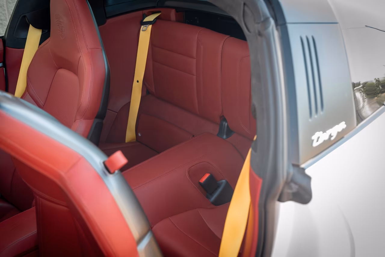2027 Porsche, Taliansko — foto 1