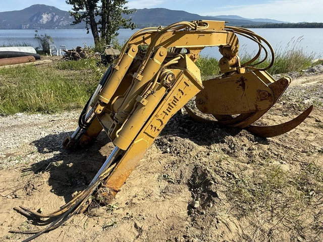 Caterpillar TREETOW, 1 mth, dovoz Kanada — foto 4 z 5