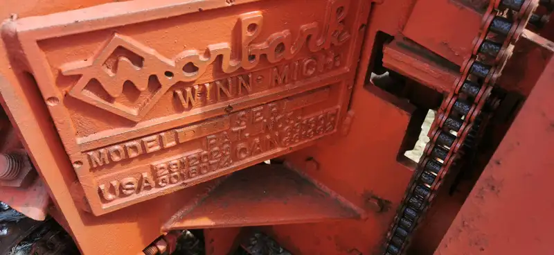 1990 Morbark POST-PEELER-MODEL-PS8-RED Post Peeler Model PS8, červená, dovoz Kanada — foto 12 z 12