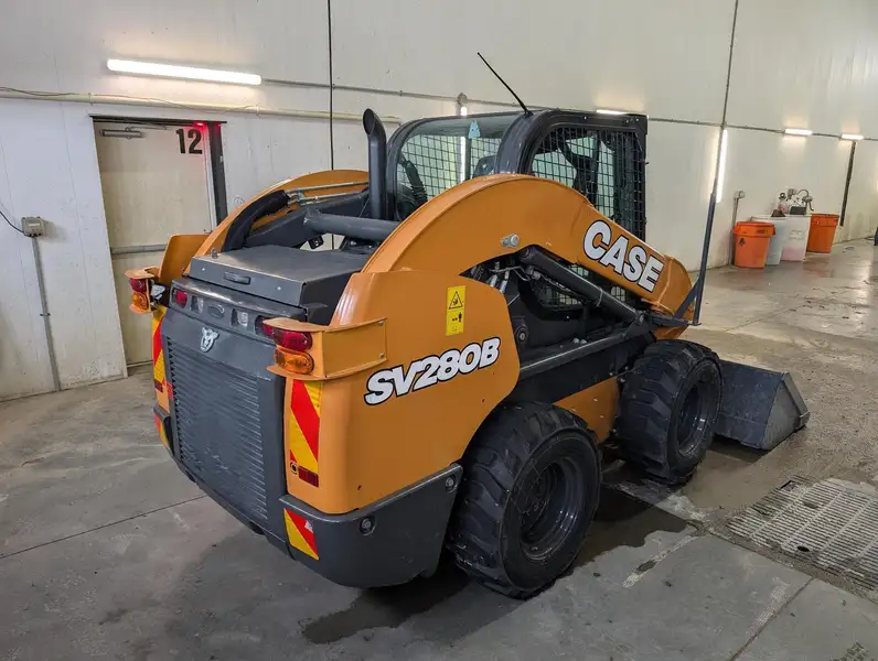 2022 Case SV280B, dovoz Kanada — foto 2 z 12