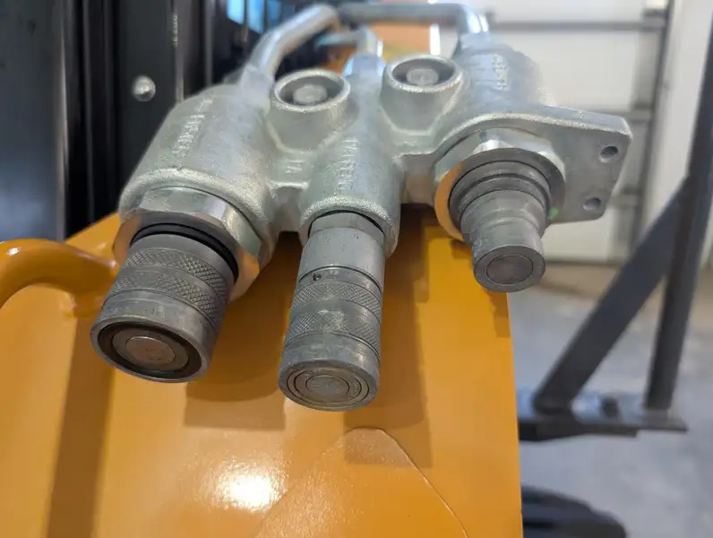 2022 Case SV280B, dovoz Kanada — foto 8 z 12