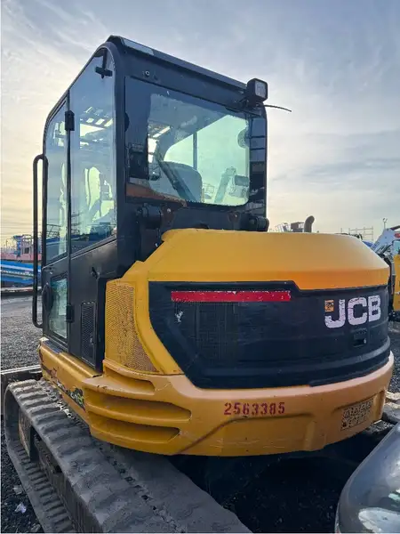 2018 JCB 85Z-1, dovoz Kanada — foto 5 z 9