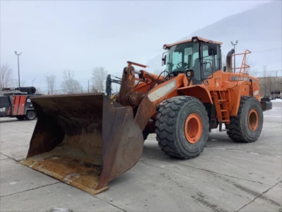 2013 Doosan DL420, 1 mth, dovoz Kanada — foto 1
