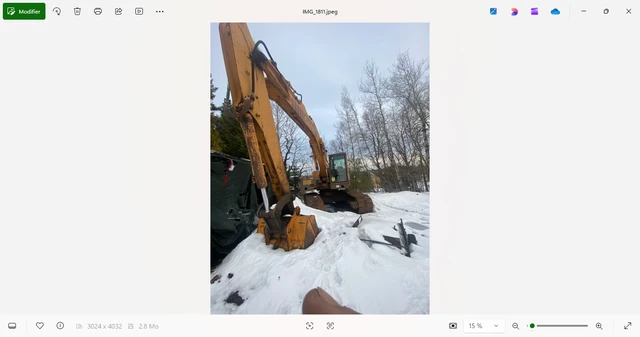 1996 Case EXCAVATRICE, 8 090 mth, dovoz Kanada — foto 1