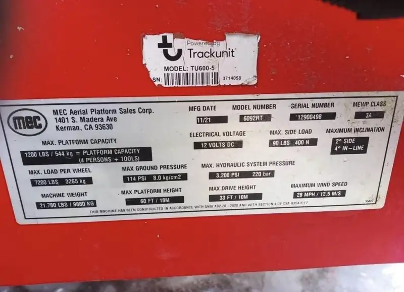 2021 Mec 6092-RT-RED 6092 RT, červená, 615 mth, dovoz Kanada — foto 6 z 10