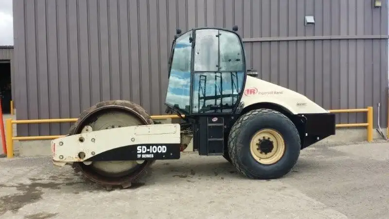 2006 Ingersoll Rand SD100D, dovoz Kanada — foto 1