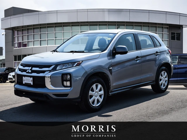 2024 Mitsubishi Rvr ES, sivá, 54 335 km, dovoz Kanada — foto 1