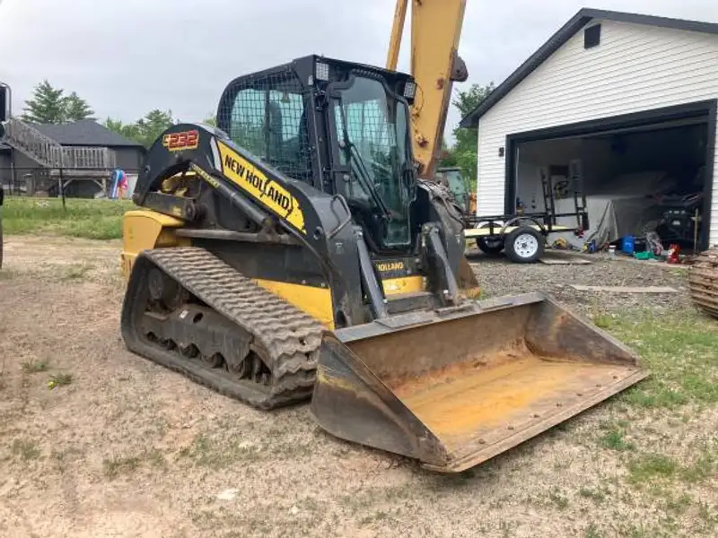 2016 New Holland C232, 0 mth, dovoz Kanada — foto 1 | AMECAR 2016 New Holland C232, 0 mth, dovoz Kanada — foto 1