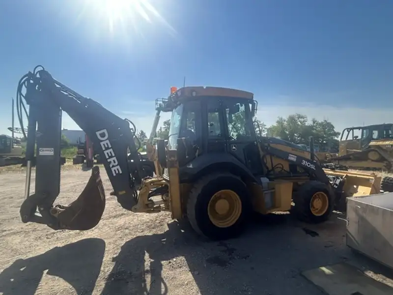2019 Deere 310SL, dovoz Kanada — foto 2 z 5