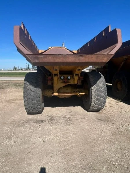 2004 Caterpillar 725, 1 mth, dovoz Kanada — foto 4 z 5