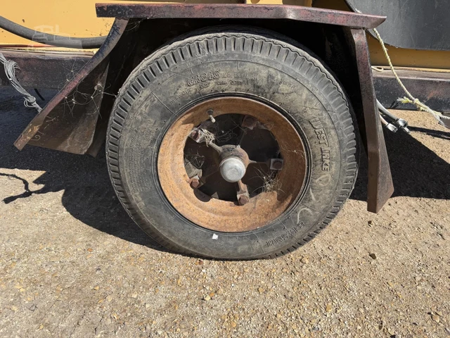 1983 Caterpillar, dovoz Kanada — foto 5 z 5