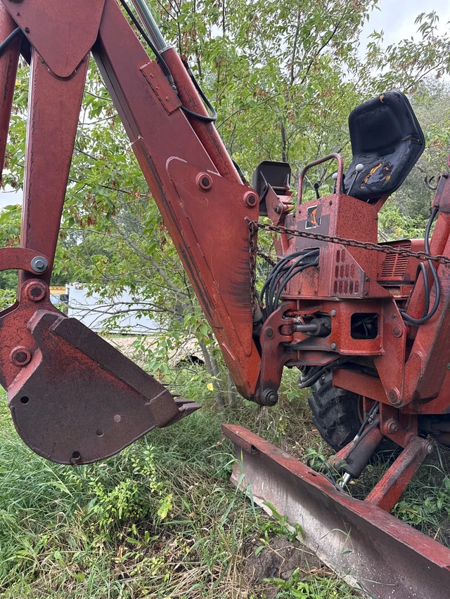 Caterpillar DITCH, dovoz Kanada — foto 3 z 4