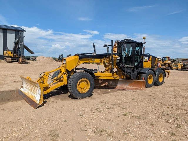2018 Caterpillar 160M, 1 mth, dovoz Kanada — foto 1 | AMECAR 2018 Caterpillar 160M, 1 mth, dovoz Kanada — foto 1