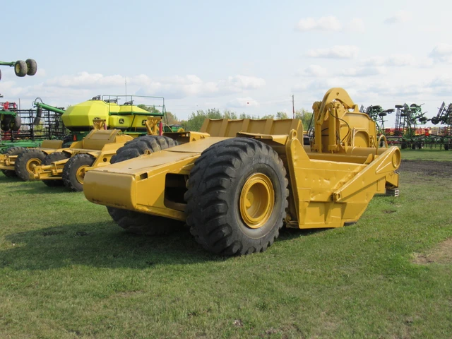 1960 Caterpillar USED, 1 mth, dovoz Kanada — foto 4 z 5