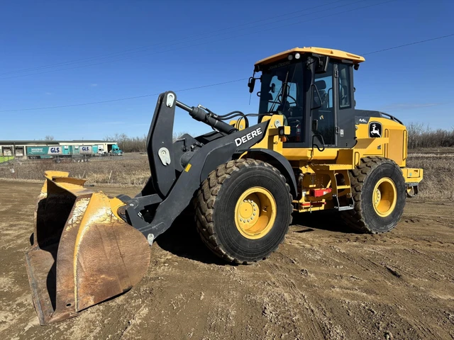 2019 John Deere, 1 mth, dovoz Kanada — foto 1 | AMECAR 2019 John Deere, 1 mth, dovoz Kanada — foto 1