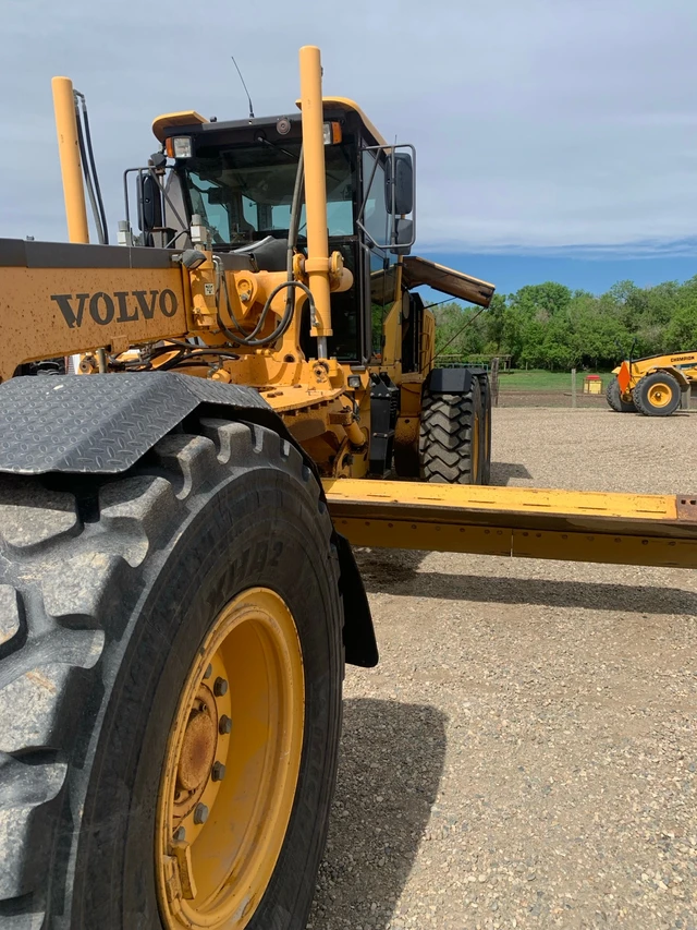 2012 Volvo G976, dovoz Kanada — foto 2 z 5