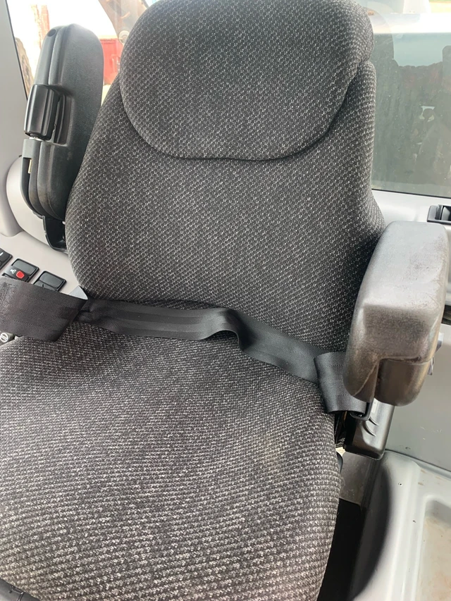2012 Volvo G976, dovoz Kanada — foto 5 z 5