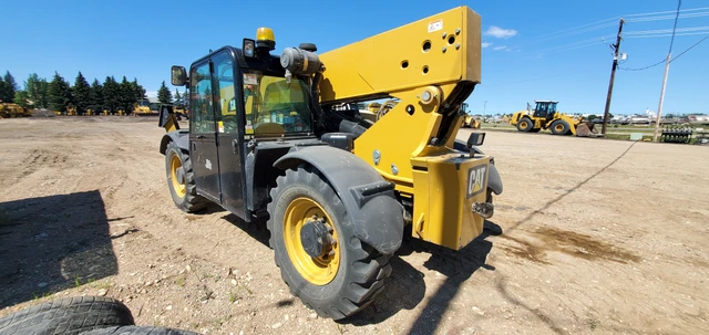2013 Caterpillar TL943C, 1 mth, dovoz Kanada — foto 3 z 5