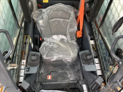 2023 John Deere 333G, 1 mth, dovoz Kanada — foto 5 z 5