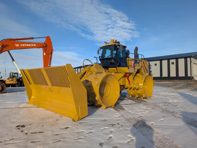 2016 Caterpillar 836K, 1 mth, dovoz Kanada — foto 1
