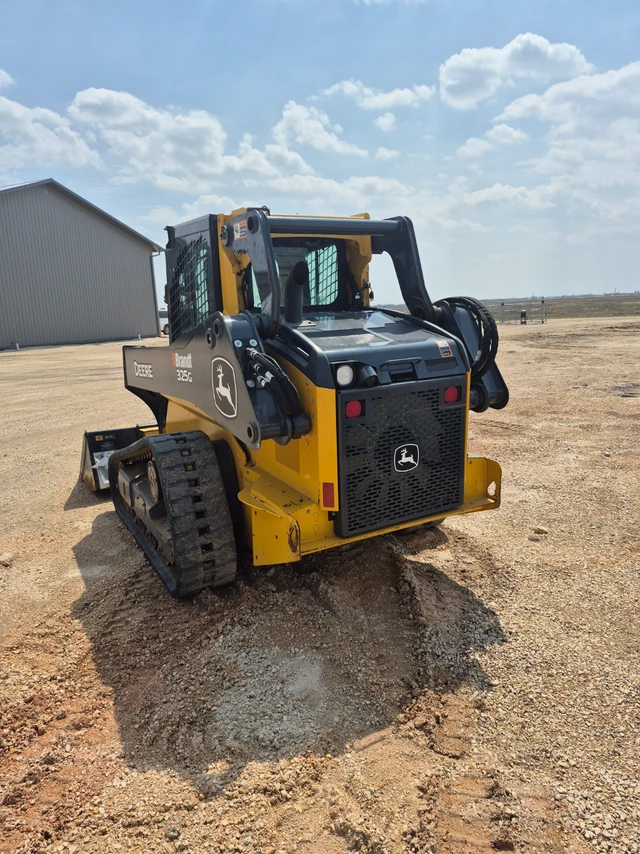 2024 John Deere 325G, 933 mth, dovoz Kanada — foto 5 z 5