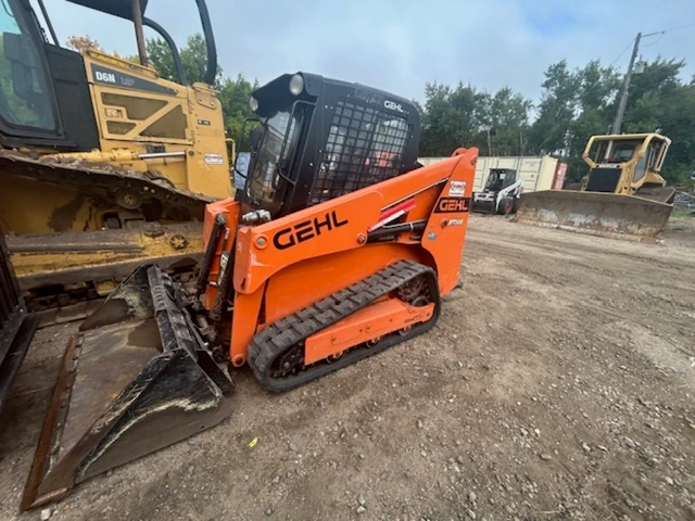 2019 Gehl RT105, 1 mth, dovoz Kanada — foto 1 | AMECAR 2019 Gehl RT105, 1 mth, dovoz Kanada — foto 1
