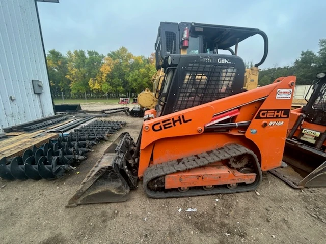 2019 Gehl RT105, 1 mth, dovoz Kanada — foto 1 | AMECAR 2019 Gehl RT105, 1 mth, dovoz Kanada — foto 1