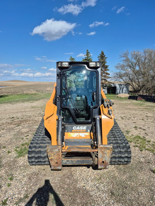 2019 Case SKIDSTEER, 2 122 mth, dovoz Kanada — foto 4 z 5